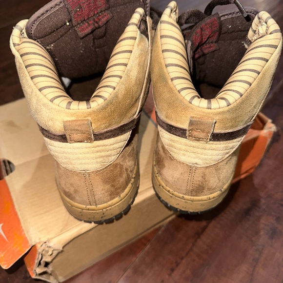 Brown Nike Dunks Shimashima - Picture 5 of 5